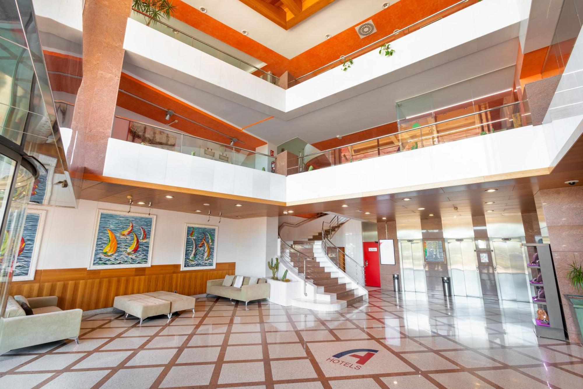 Hotel Alexandre Frontair Congress Sant Boi de Llobregat Exterior foto